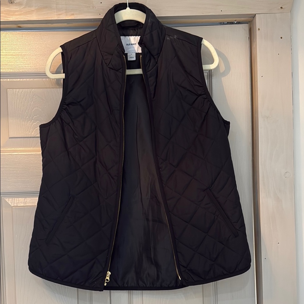 Old Navy Quilted Black Women's Puffer Vest